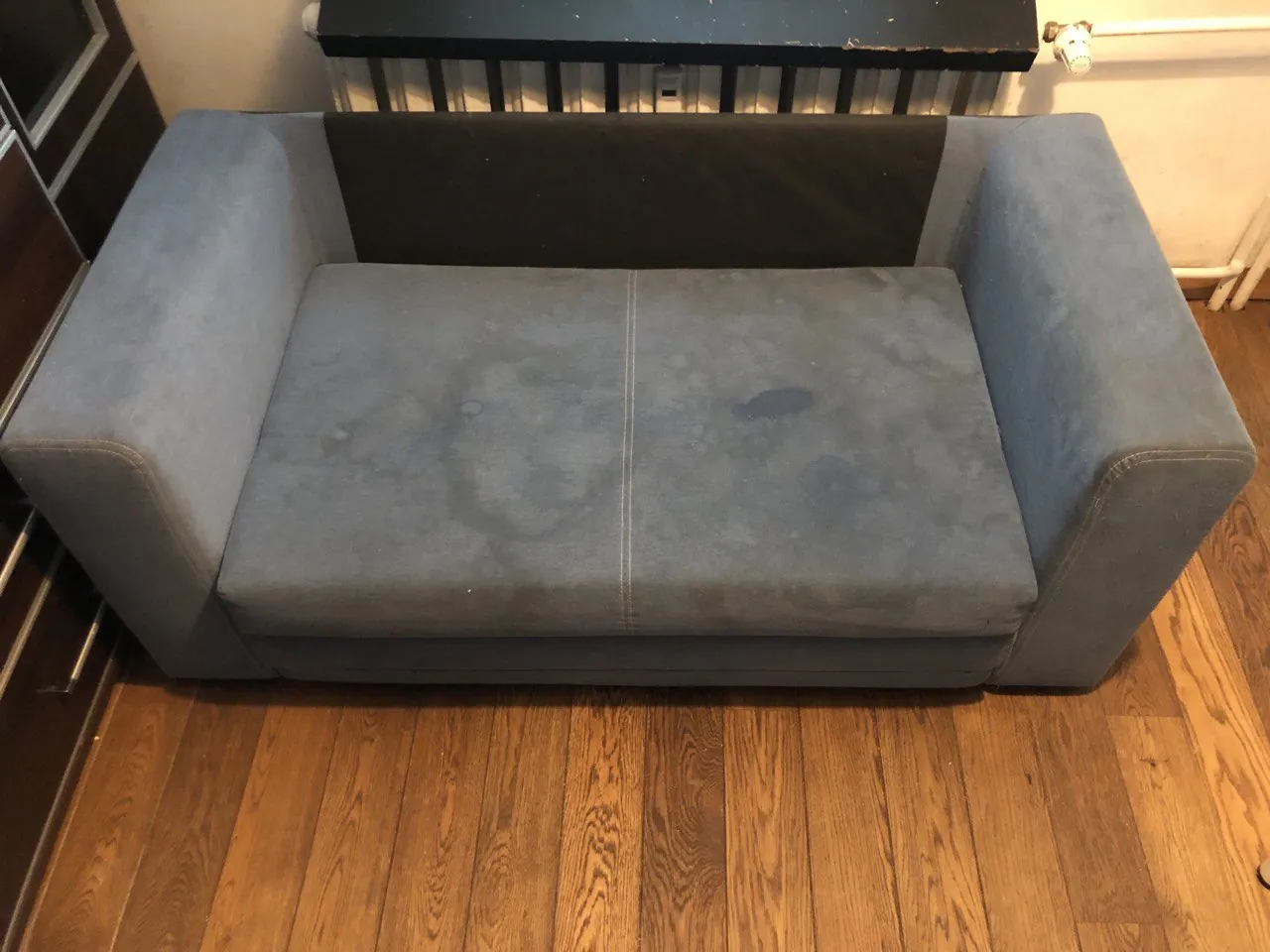 Sofa — przed czyszczeniem